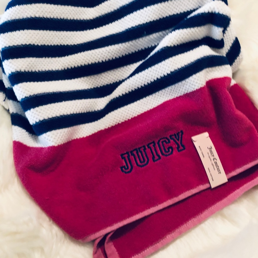 Juicy Couture long Beach Towel